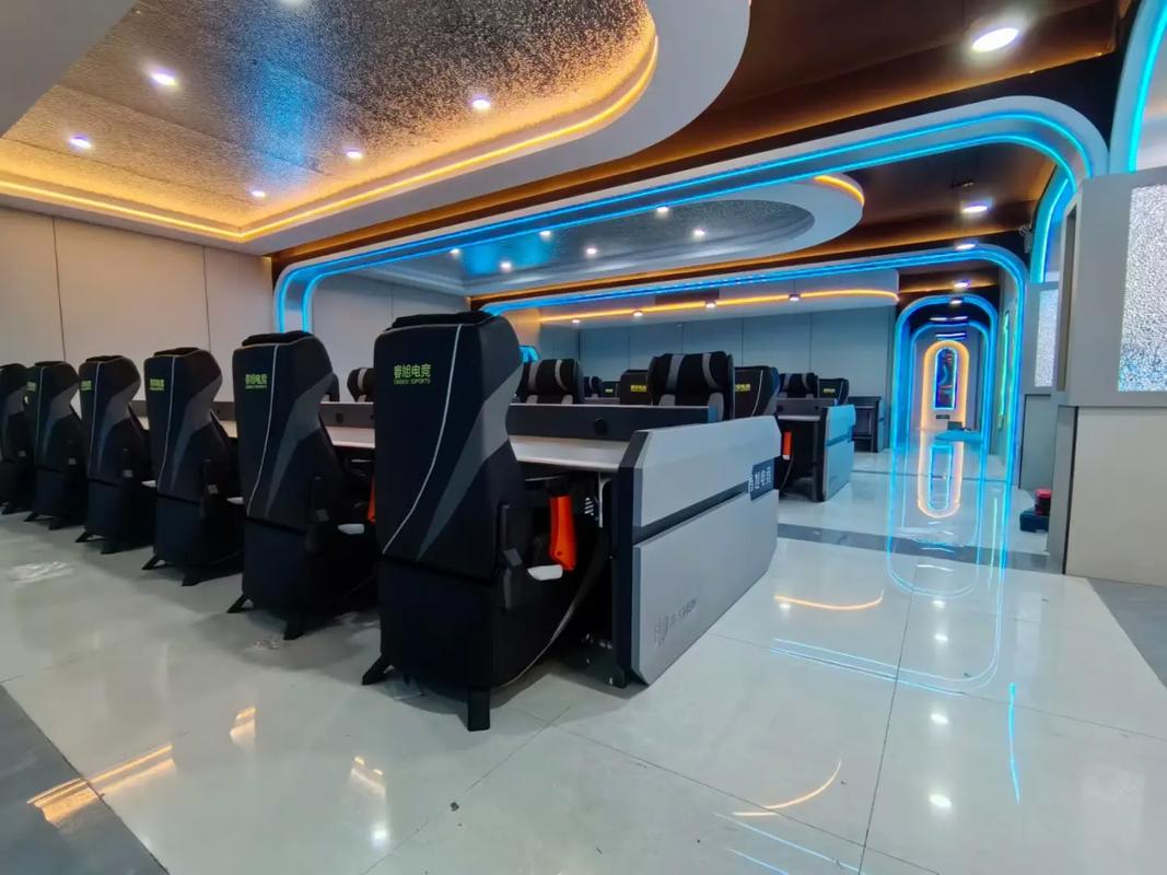 電競網吧家具選購指南 從電競桌到電競沙發的全面解析